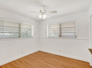 1131 SW 32nd Ct, Fort Lauderdale, FL 33315