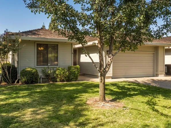 318 Saint Andrews Dr, Roseville, CA 95678