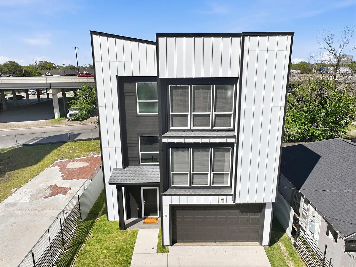 Building Photo - 3411 Nance St