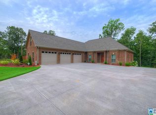 8472 Sharit Dairy Rd, Gardendale, AL 35071