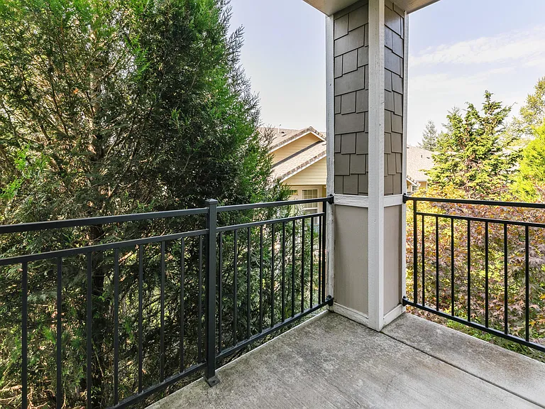 3305 Summerlinn Dr — Photo 24