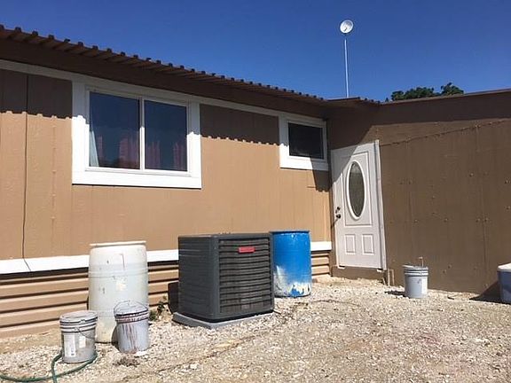 3rd image of 219 Kalinga Dr