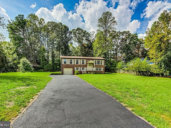 4th image of 39778 Daniel Cir