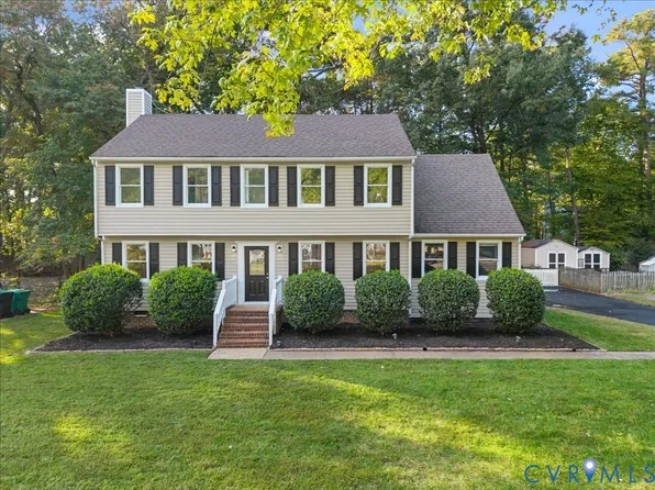 10167 Drawbridge Ct, Mechanicsville, VA 23116