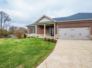 1501 Clover Trace Pl, Louisville, KY 40216