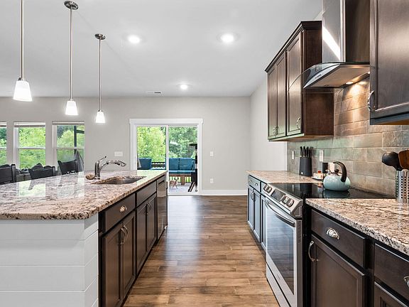 4th image of 7535 Highborne Ln