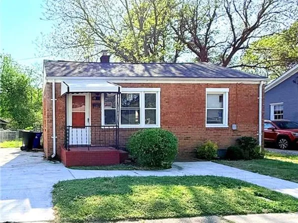 18 Neville St, Portsmouth, VA 23701