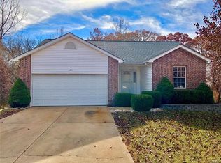 3345 Pineyknot Dr, Festus, MO 63028