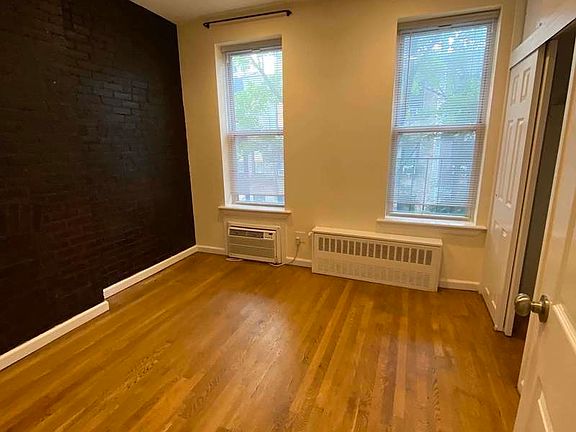 5th image of 326 E 82nd St #4BB