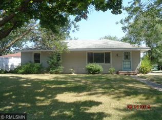 8745 Greenway Ave S, Cottage Grove, MN 55016