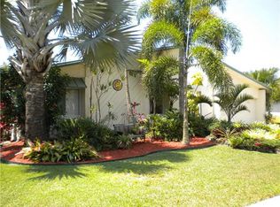 7720 NW 10th Ct, Plantation, FL 33322