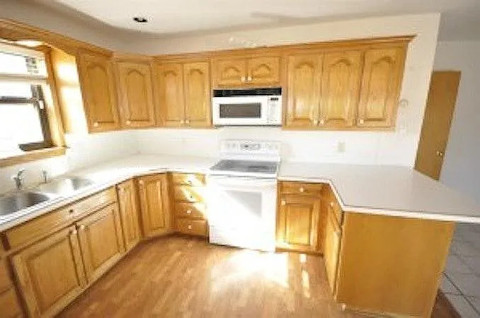 601 Starlite Dr — Photo 5