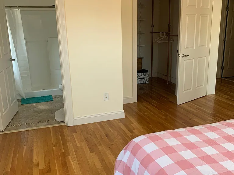 181 Cedar St — Photo 13