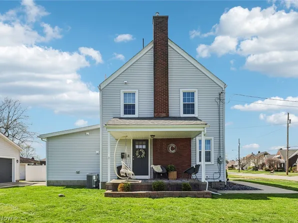 178 Como St, Struthers, OH 44471