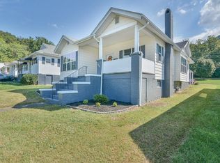 220 Alabama Ave, Erwin, TN 37650