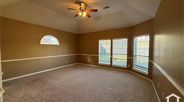 15174 Brooks Ln — Photo 10