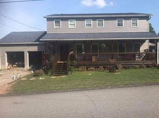 206 Simmons Dr, Ripley, WV 25271