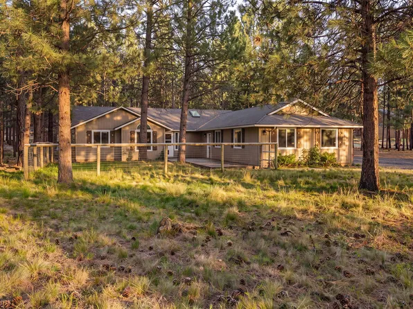 14485 Mountain View Loop, Sisters, OR 97759