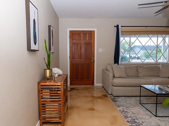Living Room/Front Door