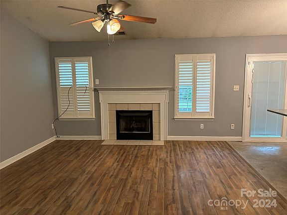 4th image of 4718 Pickford Ct