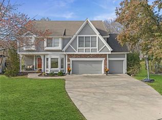 6650 NW Monticello Dr, Parkville, MO 64152