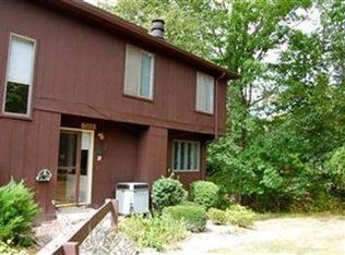 7509 Creekwood Ct, North Royalton, OH 44133