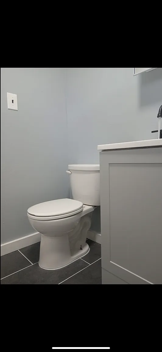 15 N York St Floor 2 photo 1