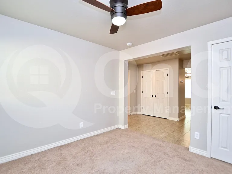 2223 E Hazeltine Way — Photo 20