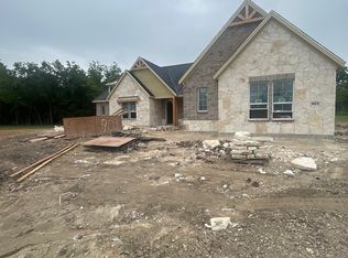 903 Carswell Ct, Van Alstyne, TX 75495