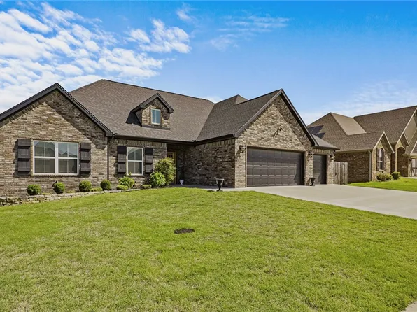 1174 Ruscello Ave, Springdale, AR 72762