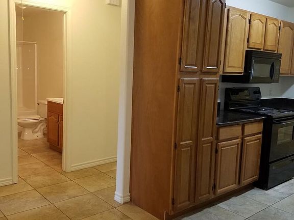 5th image of 1602 Avenue B