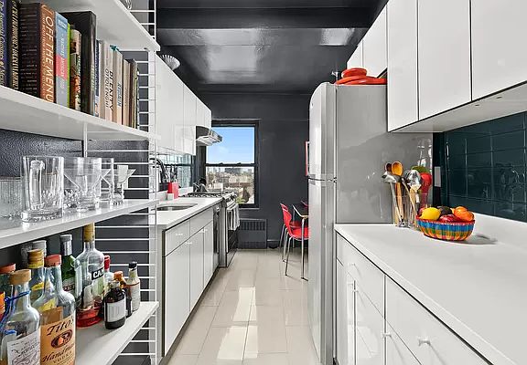 3rd image of 345 W 145th St APT 14C1