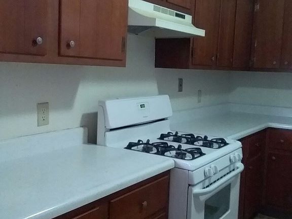 5th image of 1450 18th Ave APT B9