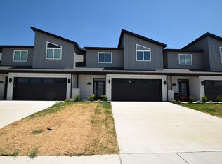 470 Amethyst Rd, Centerton, AR 72719