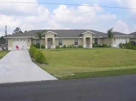 813 Abrams Blvd, Lehigh Acres, FL
