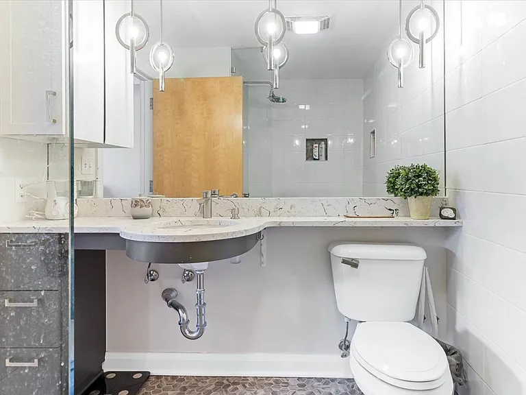 196 S Grant Ave #307 — Photo 14