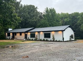 6658 Highway 41a, Pleasant View, TN 37146