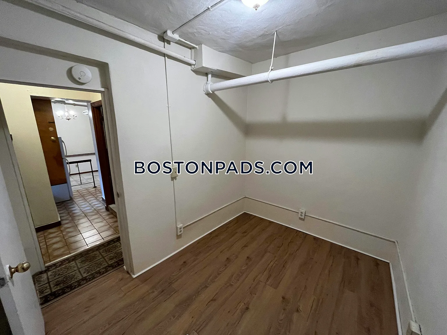 4 Price Rd — Photo 3
