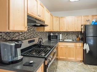 20-65 32nd St #1, Astoria, NY 11105