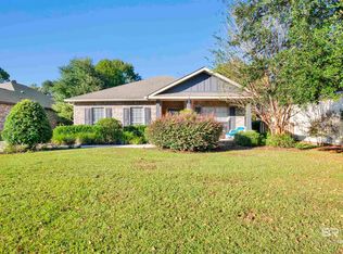 385 Scarlett Ave, Fairhope, AL 36532