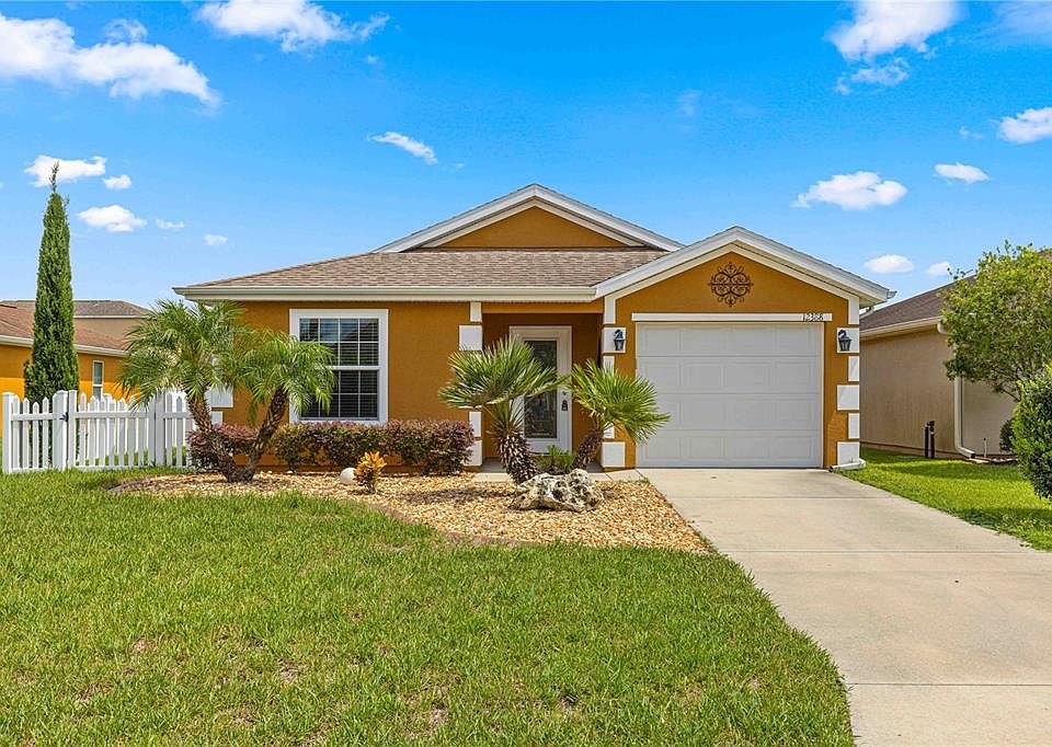 1st image of 12388 NE 48th Cir