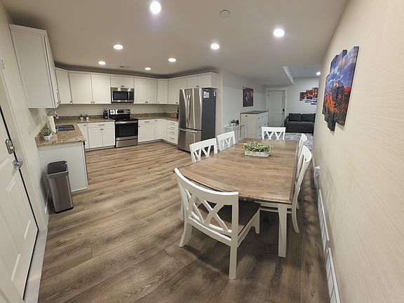 2nd image of 6218 W Hanover Way