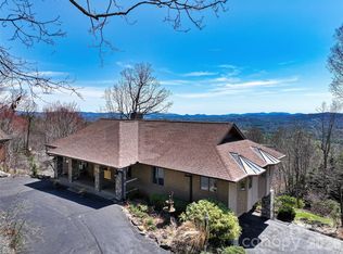 300 Roberts Dr, Laurel Park, NC 28739