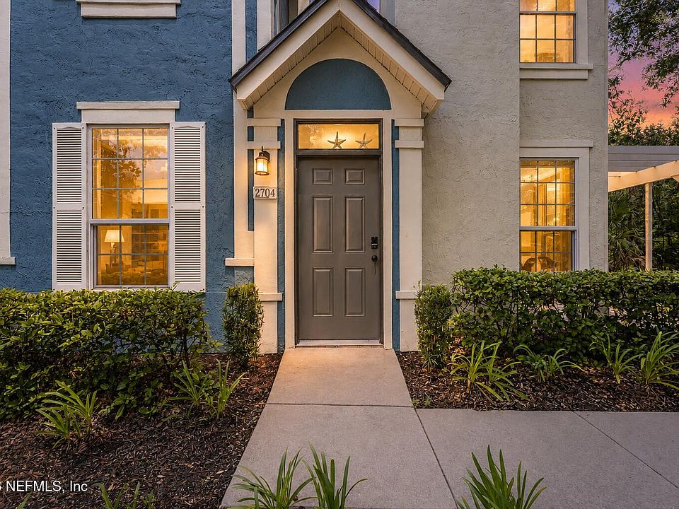 1st image of 13703 RICHMOND PARK Drive N #2704