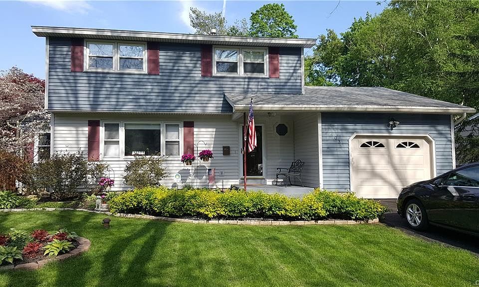 1st image of 403 Longmeadow Dr