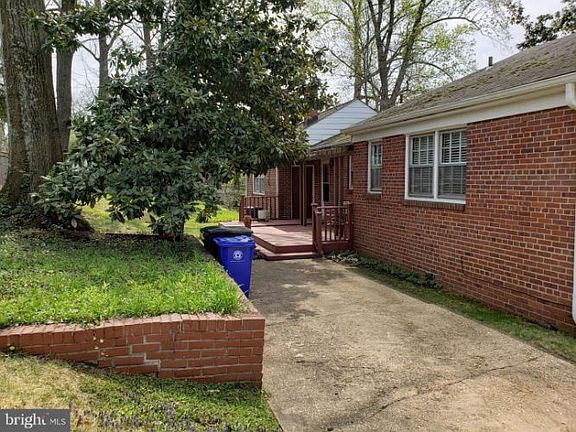 3rd image of 3409 N Ohio St