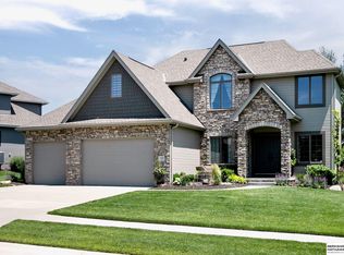 1809 S 220th Ave, Elkhorn, NE 68022