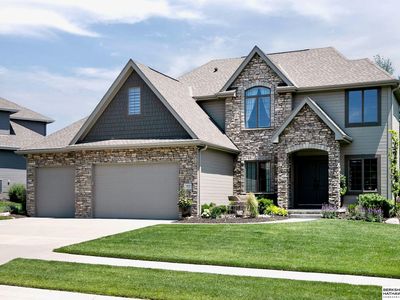 1809 S 220th Ave, Elkhorn, NE, 68022