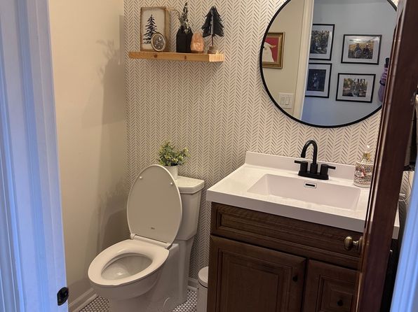 2613 Hugel Hill St, Schererville, IN 46375