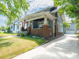 1448 Park Ave, Pekin, IL 61554
